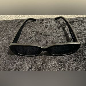 Stylish Rectangular Black Sunglasses